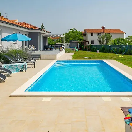 In With House A Panoramic View Holiday home *